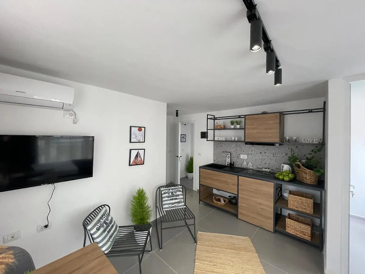 Vela Apartaments 4 Sarandë 0*,  Albania