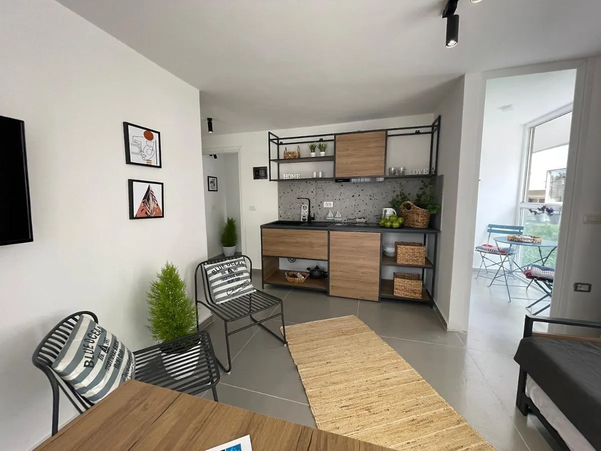 Vela Apartaments 4 Sarandë